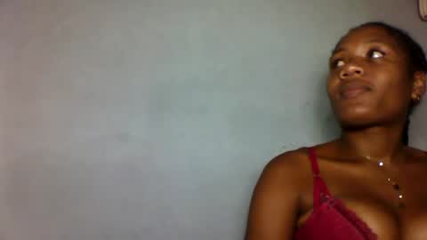 Snapshot of florencia011 chatting on 03.10.25 florencia011 online show from 03.10.25