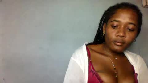 Snapshot of florencia011 chatting on 03.11.25 florencia011 online show from 03.11.25