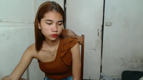 Snapshot of florloversweet1 chatting on 02.19.26 florloversweet1 online show from 02.19.26