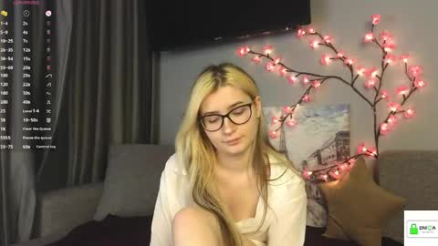 Helly online show from 04.16.26