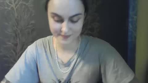 Snapshot of flower_bluee chatting on 03.11.26 Ambika 3 online show from 03.11.26