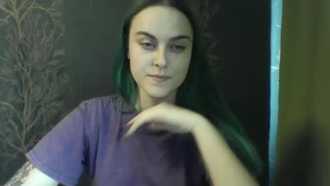 Snapshot of flower_bluee chatting on 03.25.26 Ambika 3 online show from 03.25.26