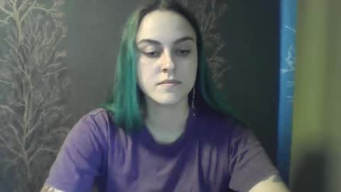 Snapshot of flower_bluee chatting on 03.26.26 Ambika 3 online show from 03.26.26