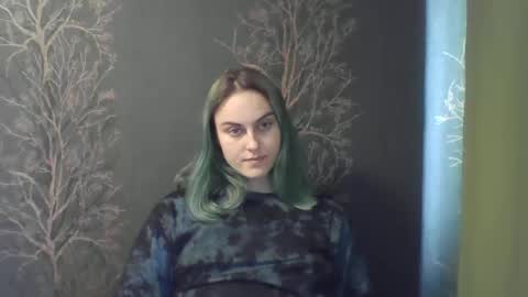 Snapshot of flower_bluee chatting on 04.16.26 Ambika 3 online show from 04.16.26