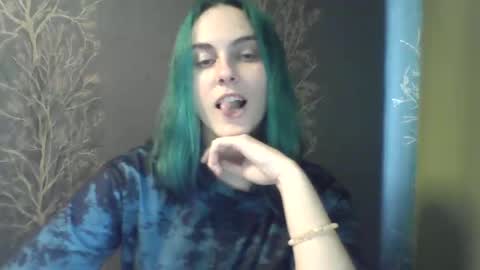 Snapshot of flower_bluee chatting on 04.17.26 Ambika 3 online show from 04.17.26