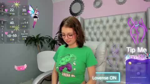 Snapshot of flower_dulce chatting on 01.22.25 Dulce online show from 01.22.25