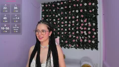 Snapshot of flower_dulce chatting on 02.10.25 Dulce online show from 02.10.25