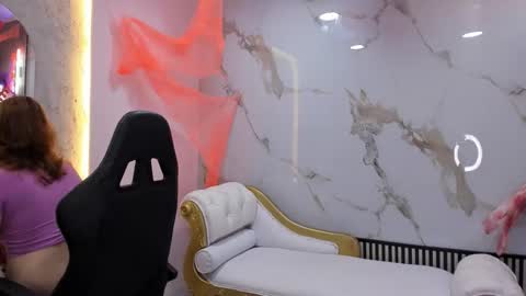 Snapshot of flower_dulce chatting on 10.12.25 Dulce online show from 10.12.25