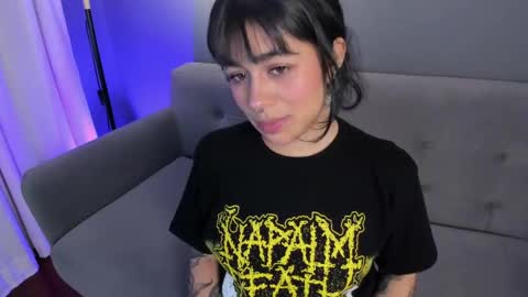 Its a pleasure to meet you. Im Flower. Help me reach 1k. Follow me. online show from 04.03.26