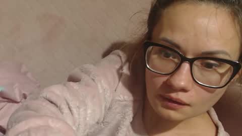 say meow and send tip  online show from 10.31.25