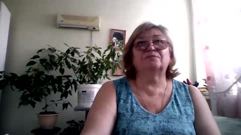Flowerlower online show from 02.09.25