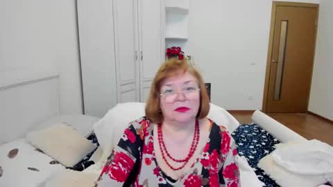 Flowerlower online show from 02.02.26