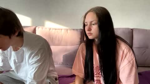 flowerscouple online show from 09.09.25