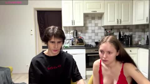 flowerscouple online show from 03.27.26