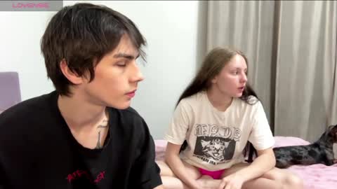 Snapshot of flowerscouple chatting on 05.24.26 flowerscouple online show from 05.24.26