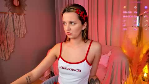 LilLisa online show from 11.12.25