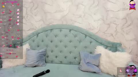 Lina online show from 11.19.25