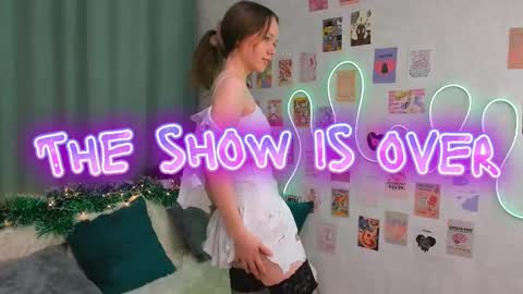 Polly online show from 03.08.25