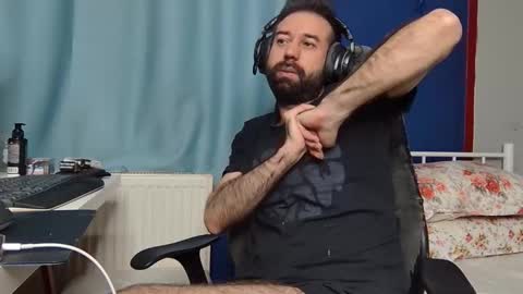 FlyDirty online show from 10.11.25