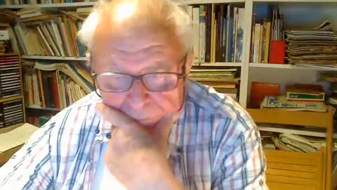 Snapshot of flyvbar chatting on 05.23.26 flyvbar online show from 05.23.26