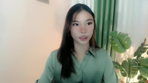 Snapshot of foeheart chatting on 09.28.25 Foe online show from 09.28.25