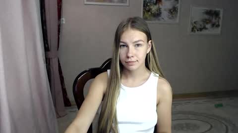 Molli  Ready for any play with you. Hottest show in pvt  Help a student earn big tokens  online show from 09.17.25
