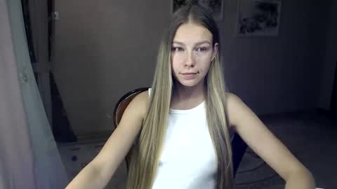 Molli  Ready for any play with you. Hottest show in pvt  Help a student earn big tokens  online show from 09.20.25