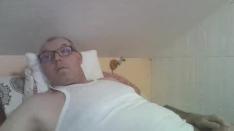 Snapshot of fojtik chatting on 10.13.25 Fojtik online show from 10.13.25