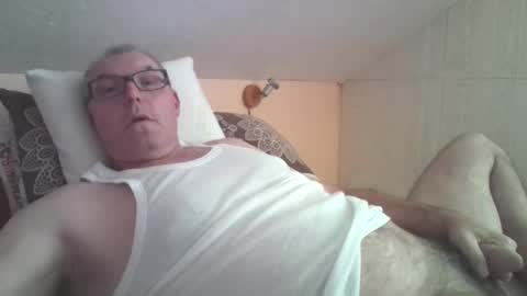 Snapshot of fojtik chatting on 10.21.25 Fojtik online show from 10.21.25