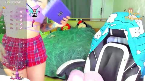 Snapshot of folinskaayaa chatting on 11.03.25 folinskaayaa online show from 11.03.25