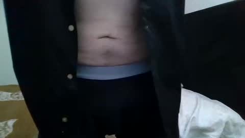 Snapshot of fonzi_flores chatting on 11.09.25 fonzi_flores online show from 11.09.25