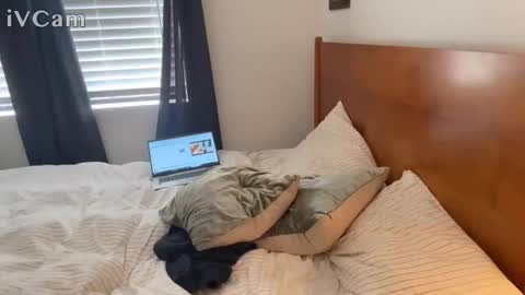 Snapshot of footballtoyjock chatting on 02.13.26 footballtoyjock online show from 02.13.26