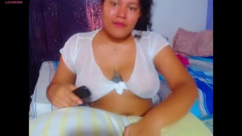 emely and felix online show from 10.25.25