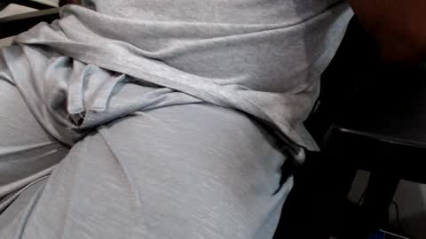 Snapshot of foster19422002 chatting on 12.30.24 foster19422002 online show from 12.30.24