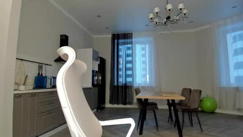 Kira online show from 11.27.25