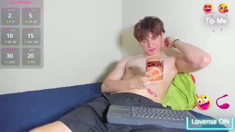 Snapshot of fox_prince_ chatting on 07.17.26 fox_prince_ online show from 07.17.26