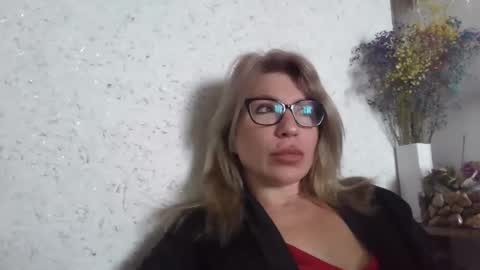 fox_red_lady7 online show from 03.05.26