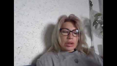 fox_red_lady7 online show from 04.08.26