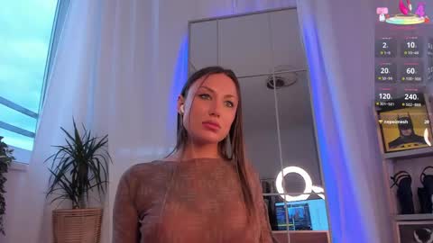 Snapshot of foxe_sailey chatting on 05.19.26 Fox love you online show from 05.19.26