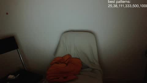 i am your baby Alien  online show from 02.08.25