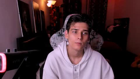 Foxicfu online show from 04.04.26