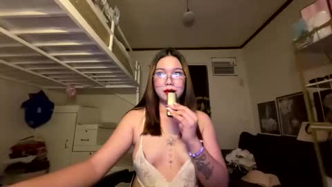 Alicia Baby online show from 04.14.26