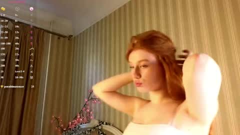Snapshot of foxxx_tail chatting on 05.06.26 Petra online show from 05.06.26