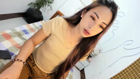 Snapshot of foxxxy_bunny18 chatting on 10.26.25 Rianne online show from 10.26.25