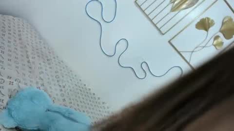 Snapshot of foxxxy_bunny18 chatting on 11.10.25 Rianne online show from 11.10.25