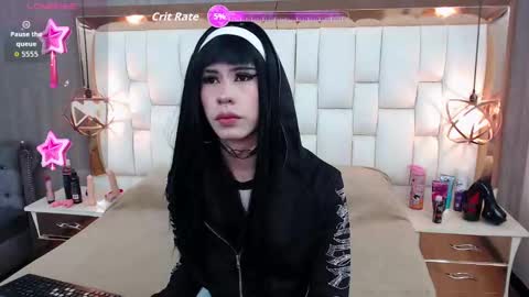 Snapshot of foxxy_dolce chatting on 09.20.25 Foxxy online show from 09.20.25