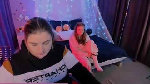 Snapshot of foxy_tease_ chatting on 11.02.25 foxy_tease_ online show from 11.02.25