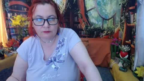 Snapshot of foxydesiree chatting on 07.05.26 foxydesiree online show from 07.05.26