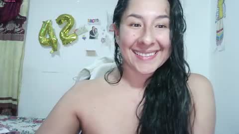 Snapshot of foxymalish chatting on 06.14.26 Malishka online show from 06.14.26