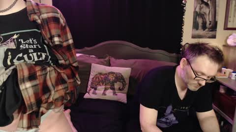 Snapshot of foxymalloryknoxy69 chatting on 02.05.25 Mallory Koxx online show from 02.05.25